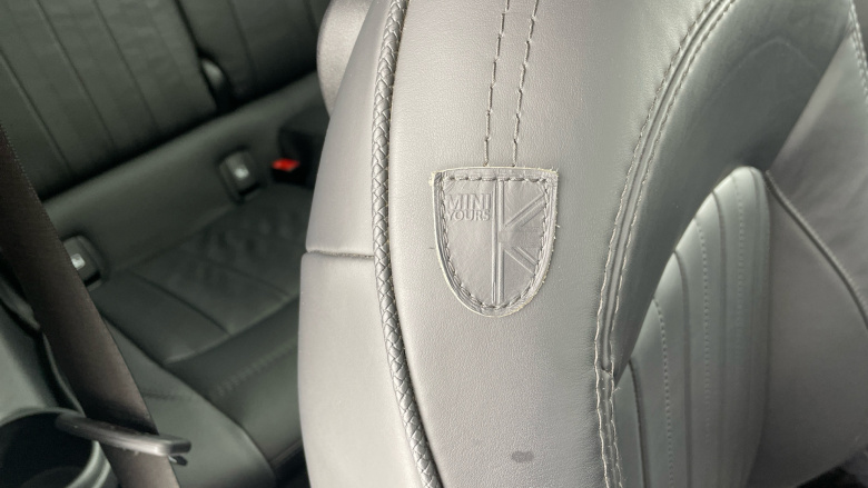 MINI Hatchback 135kW Cooper S Level 3 33kWh 3dr Auto Electric Hatchback